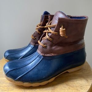 SPERRY Saltwater Boot Navy Fits Size 6